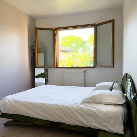 Ferienhaus Maison Au Calme Avec Jardin Et Piscine Crest