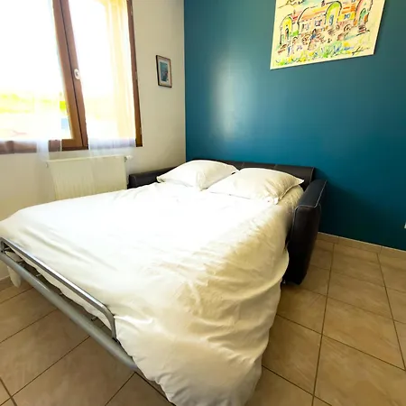 Maison Au Calme Avec Jardin Et Piscine Ferienhaus *
